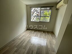 東急田園都市線 三軒茶屋駅 徒歩6分の賃貸マンション 2階ワンルームのリビング/ダイニング