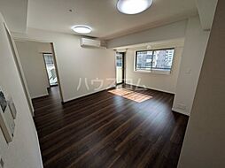 ユニーブル武蔵小金井クインテット 403 4階2LDKのリビング/ダイニング