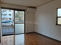 シャトーグリシン 102 1階2DKのリビング/ダイニング