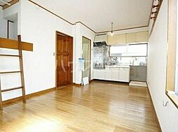 アパート多田 201 2階ワンルームのリビング/ダイニング