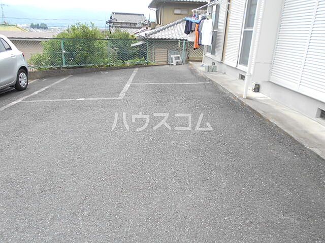 9 / 16