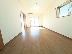 アーバーハイツ六町4丁目 506 5階1LDKのリビング/ダイニング