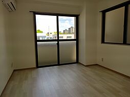 デュエール神宮 302 3階ワンルームのリビング/ダイニング