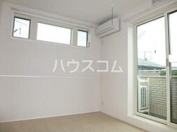 メープルツリーハウス 102 1階1LDKのリビング/ダイニング