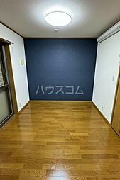 ロイヤルクレセント 1階2DKのリビング/ダイニング