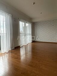 クリスタルスクエア 206 2階2LDKのリビング/ダイニング