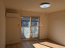 ミーティス　Ａ 105 1階1Kのリビング/ダイニング