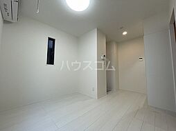 ベレガンス鷹之台II　B棟 1階ワンルームのリビング/ダイニング