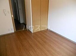 ビューラーヤマダ 2階1Kのリビング/ダイニング