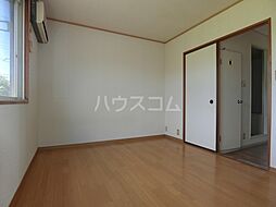 ファンテーヌメゾン片倉 205 2階ワンルームのリビング/ダイニング