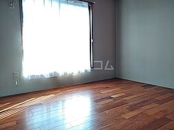 プレール 201 2階1Kのリビング/ダイニング