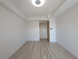 プレサンスＮＥＯ大和田ＳＴＡＴＩＯＮベゼル 12階1Kのリビング/ダイニング