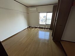 ヒルコート東中山 203 2階1Kのリビング/ダイニング