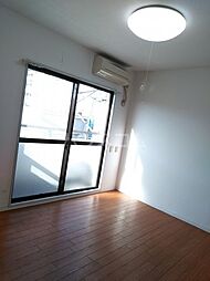 京王線 明大前駅 徒歩6分の賃貸マンション 3階ワンルームのリビング/ダイニング