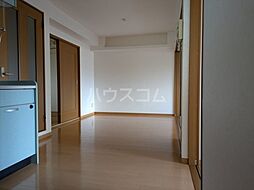 メゾンエノシマ 102 1階3LDKのリビング/ダイニング