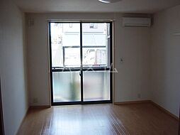 プチシャトーレスト 201 2階1Kのリビング/ダイニング