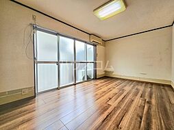 スターハイツ 201