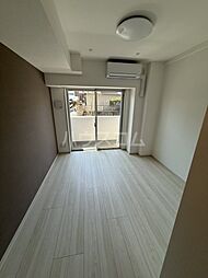 GENOVIA谷塚 1階1Kのリビング/ダイニング