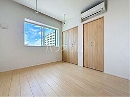 コリーヌ駒場池尻 301 3階2LDKのリビング/ダイニング