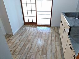 シャルムI 101 1階1Kのリビング/ダイニング