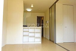 メゾン・ド・ティアラ 1階1LDKのリビング/ダイニング