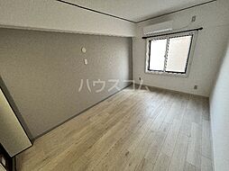 フレッシュ・フィールド 5階ワンルームのリビング/ダイニング