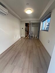 JR総武線 市川駅 徒歩4分の賃貸マンション 2階1Kのリビング/ダイニング