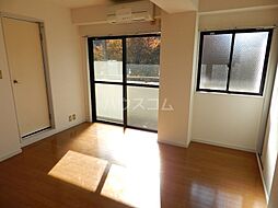 小田急小田原線 千歳船橋駅 徒歩5分の賃貸マンション 4階ワンルームのリビング/ダイニング