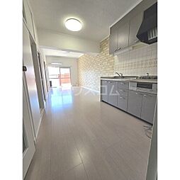 シャンボール日比野 302 3階1LDKのリビング/ダイニング