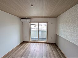 ＯｐｕｓV 302 3階1Kのリビング/ダイニング