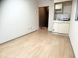 第5メゾン越仙 207 2階ワンルームのリビング/ダイニング