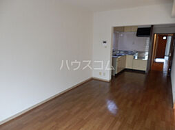 シティ・ライフ島田 205 2階3LDKのリビング/ダイニング