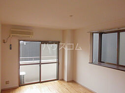 エルメゾン東海通 208 2階1Kのリビング/ダイニング