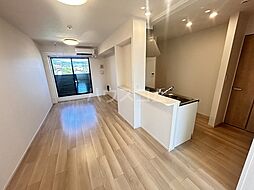 Ｃａｌｍ　Ｃｏｕｒｔ 204 2階2LDKのリビング/ダイニング