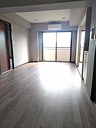 綾東ヴィレッジ弐番館 105