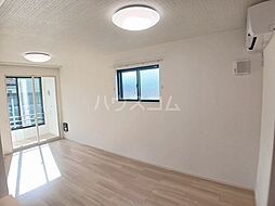 リズ・フォーチュン　I 104 1階1LDKのリビング/ダイニング