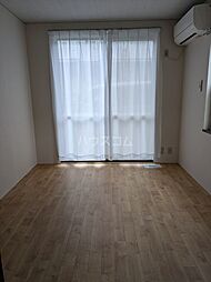 レインボーハイツ 102 1階2DKのリビング/ダイニング