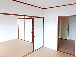 サザンウインドパートIII 403 4階3DKのリビング/ダイニング