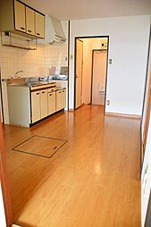 名鉄常滑線 新日鉄前駅 徒歩16分の賃貸アパート 1階3DKのリビング/ダイニング