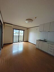 JR御殿場線 長泉なめり駅 徒歩18分の賃貸マンション 1階2LDKのリビング/ダイニング