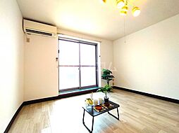 JR東海道本線 穂積駅 徒歩17分の賃貸マンション 3階1Kのリビング/ダイニング