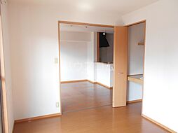 フェニックス小仙波Ｂ棟 102 2階2LDKのリビング/ダイニング