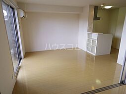 ハーベスト・コート 102 1階1LDKのリビング/ダイニング