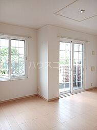 Ｔ’ｓウェーブ 102 1階1LDKのリビング/ダイニング