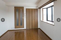 グラン・パアレ2 107 1階1Kのリビング/ダイニング