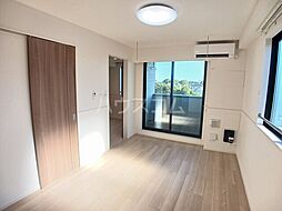 ヒカルサ土浦神立イーストII 303 3階2LDKのリビング/ダイニング