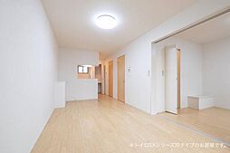 カーサ　ポポラリタ 202 2階1LDKのリビング/ダイニング