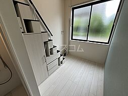 EminenceI 2階ワンルームのリビング/ダイニング