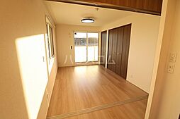 D’s LIEN (ディーズリアン)　F 201 2階2LDKのリビング/ダイニング