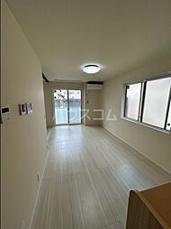 ル・グロンシャリオ 102 1階1LDKのリビング/ダイニング